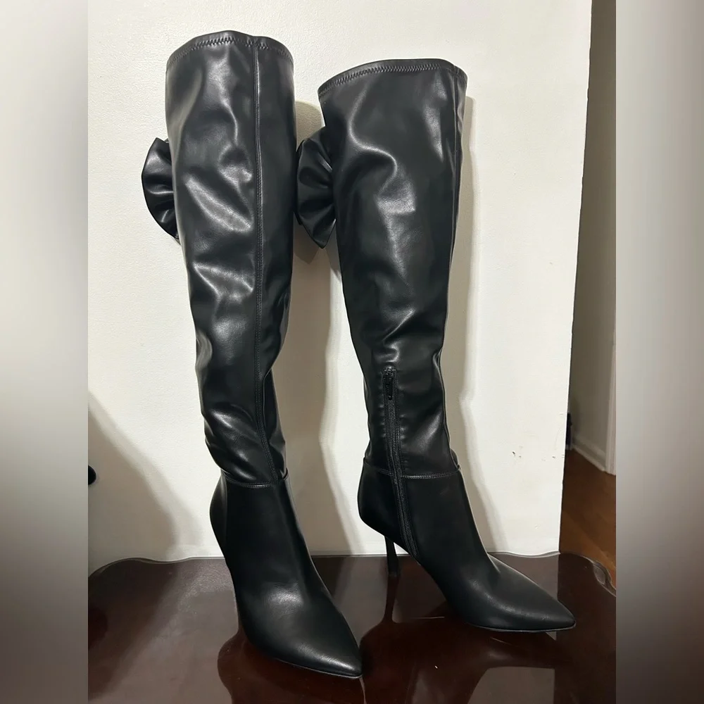 NWOT Gianni Bini Black Knee High Boots with Bow Size 7.5 - Picture 1 of 4